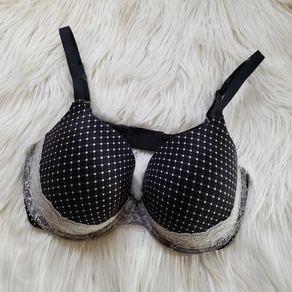 Victorias secret 38DD bra